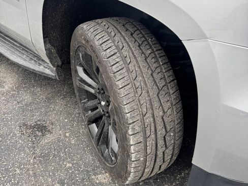 Used 2019 Chevrolet Tahoe LS image 8