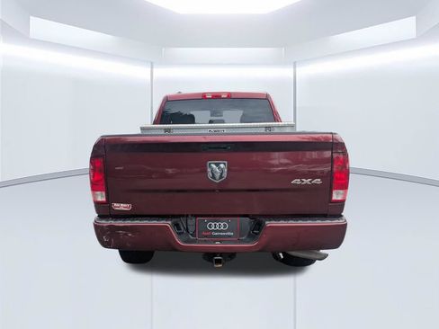 Used 2017 RAM 1500 Express w/ Express Value Package AWD/4WD image 5
