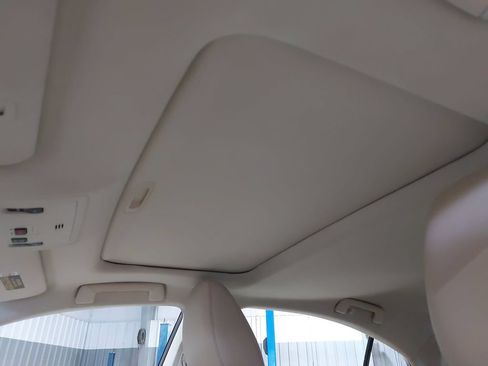 Used 2016 Lexus ES 350 w/ Premium Package w/Wood Trim FWD image 31
