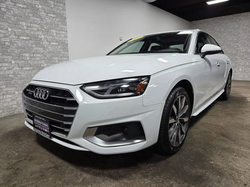 Used 2022 Audi A4 2.0T Premium image 5