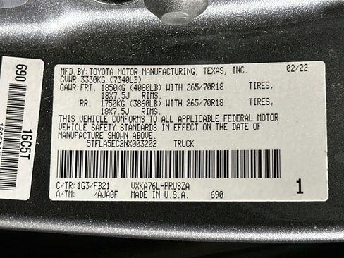 Used 2022 Toyota Tundra SR5 AWD/4WD image 12