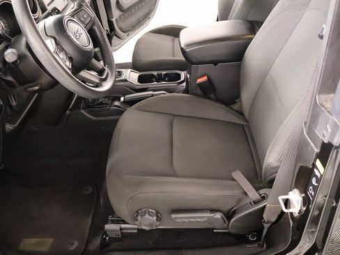 Used 2023 Jeep Wrangler Sport image 10