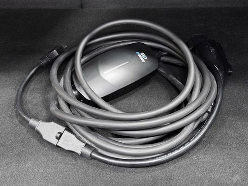 Used 2023 Chevrolet Bolt LT w/ Driver Confidence Package image 6