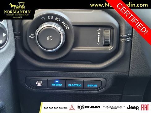 Certified 2024 Jeep Wrangler Unlimited Rubicon 4xe AWD/4WD image 13