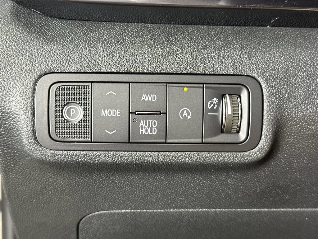 New 2027 GMC Terrain AT4 w/ LPO, Black Badging Package AWD/4WD image 20
