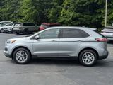 Used 2024 Ford Edge SEL image 4