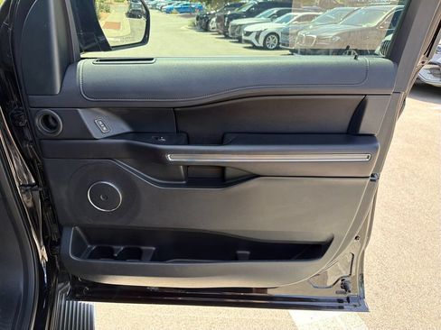 Used 2020 Ford Expedition XLT w/ Equipment Group 202A RWD image 39
