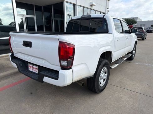 Used 2019 Toyota Tacoma SR w/ SR Convenience Package RWD image 7