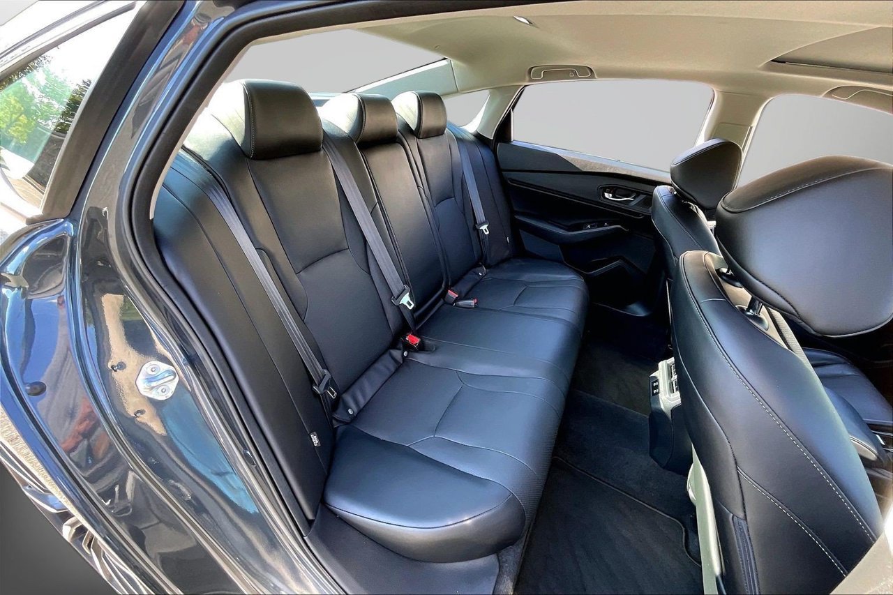 Used 2023 Honda Accord Touring image 25