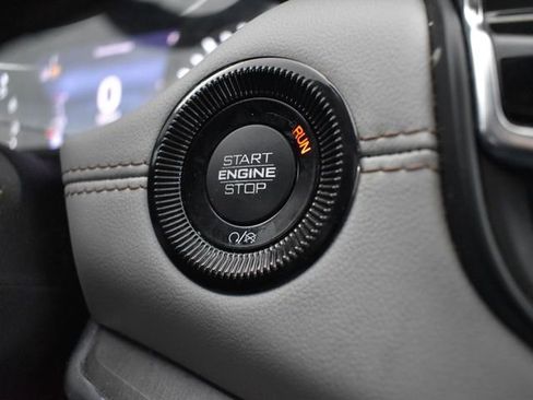 Used 2022 Jeep Compass Limited w/ Sun and Sound Group image 20