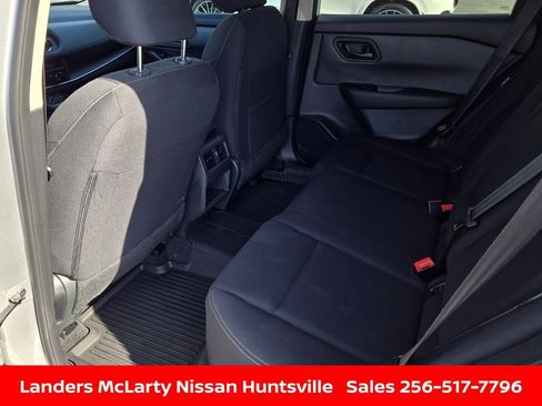 Used 2025 Nissan Rogue S FWD image 14