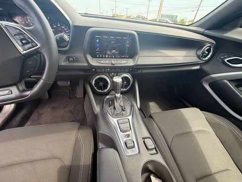 Used 2023 Chevrolet Camaro SS RWD image 15