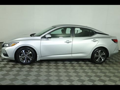 Used 2021 Nissan Sentra SV w/ Trunk Package FWD image 13
