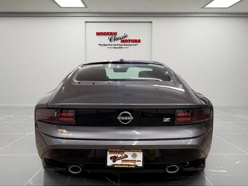 Used 2024 Nissan Z Sport w/ Floor Mat Package RWD image 6
