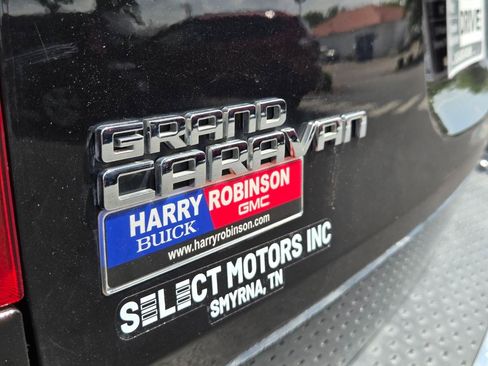 Used 2019 Dodge Grand Caravan SXT FWD image 10