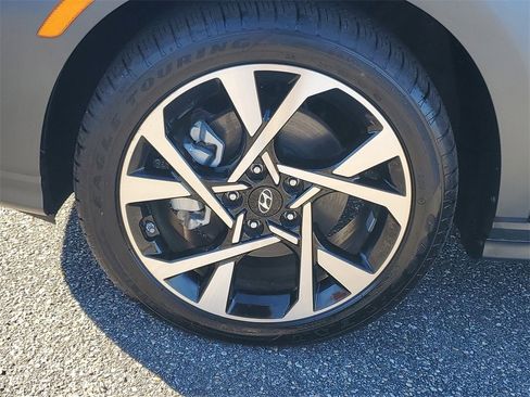 Used 2023 Hyundai Kona Limited w/ Cargo Package image 31