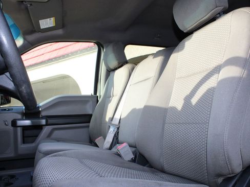 Used 2018 Ford F150 XLT image 10