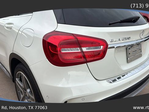 Used 2015 Mercedes-Benz GLA 250 4MATIC image 17
