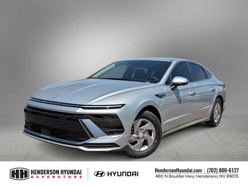 New 2026 Hyundai Sonata SE FWD image 1