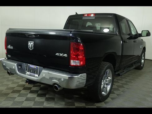 Used 2019 RAM 1500 Big Horn AWD/4WD image 9