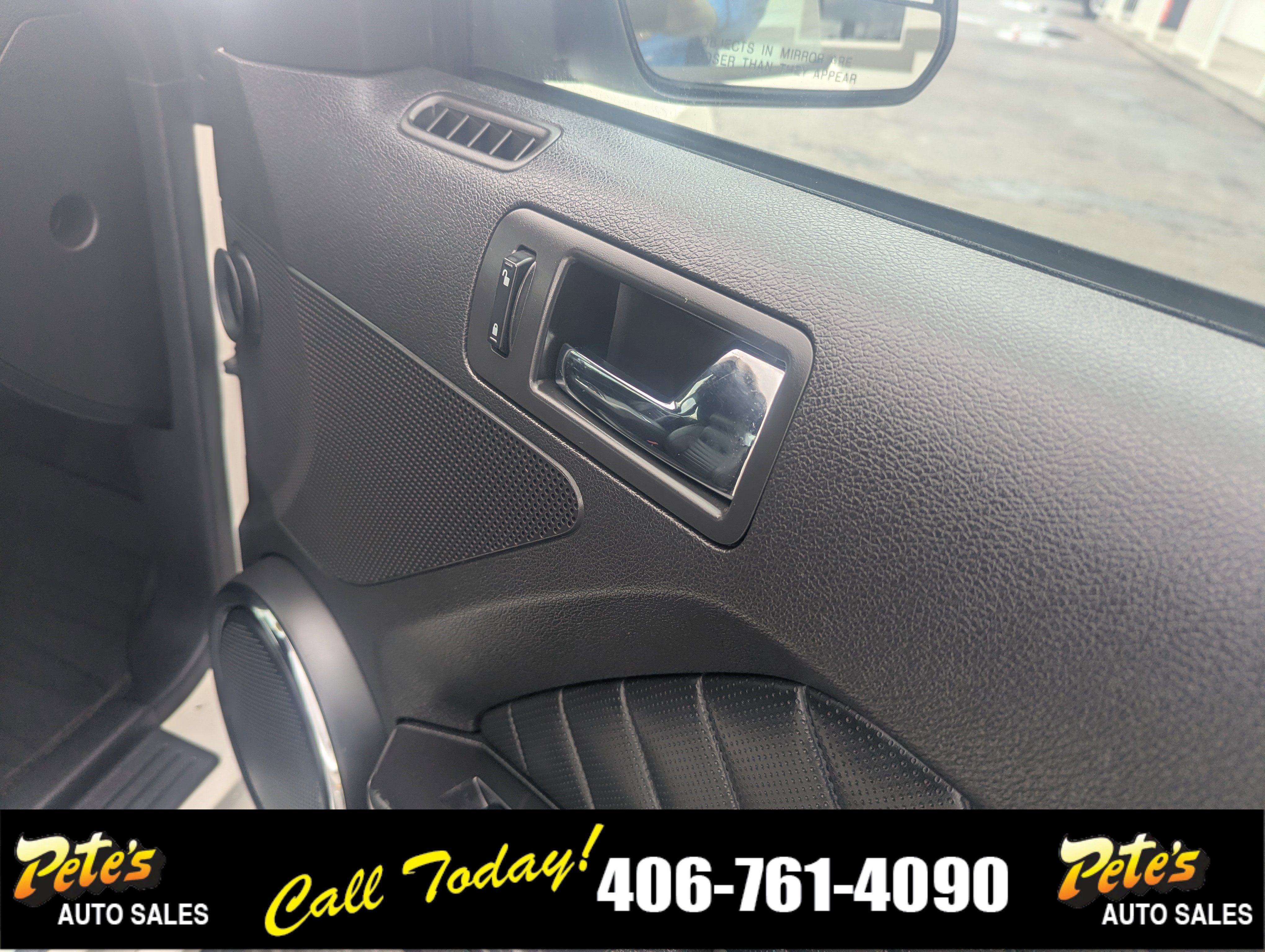 Used 2013 Ford Mustang Premium RWD image 15