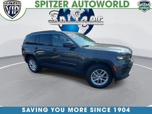 Used 2025 Jeep Grand Cherokee Laredo X AWD/4WD image 2