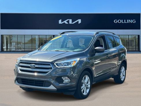 Used 2018 Ford Escape SEL FWD image 5