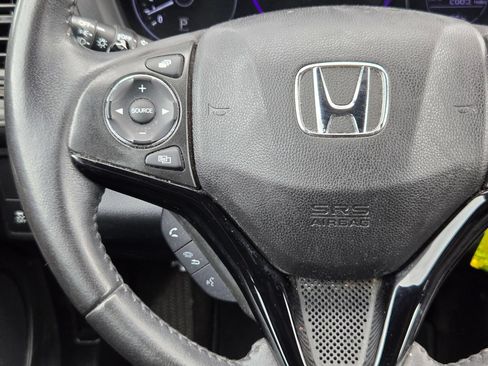 Used 2019 Honda HR-V Sport image 21