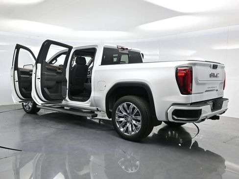 Used 2023 GMC Sierra 1500 Denali w/ Denali Reserve Package AWD/4WD image 55