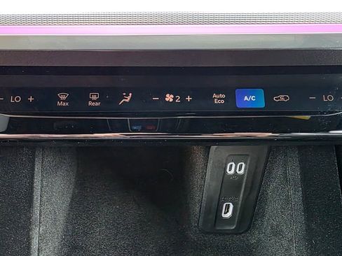 Used 2025 Jeep Wagoneer S Launch Edition image 48