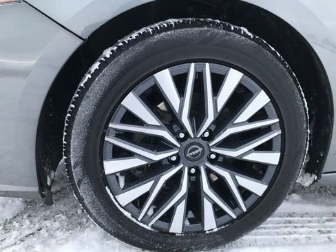 Used 2023 Nissan Altima 2.5 SV image 21