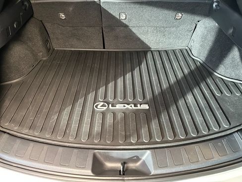 Used 2022 Lexus UX 250h w/ Premium Package AWD/4WD image 23
