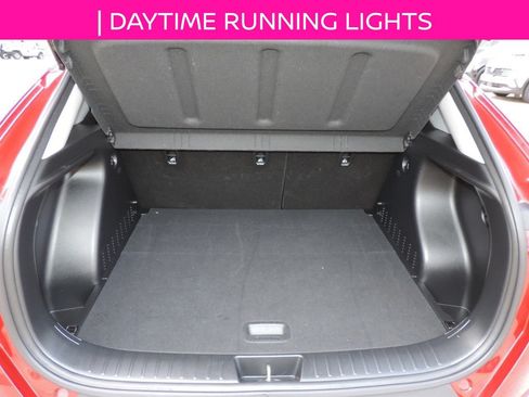 Used 2024 Hyundai Kona SEL FWD image 12