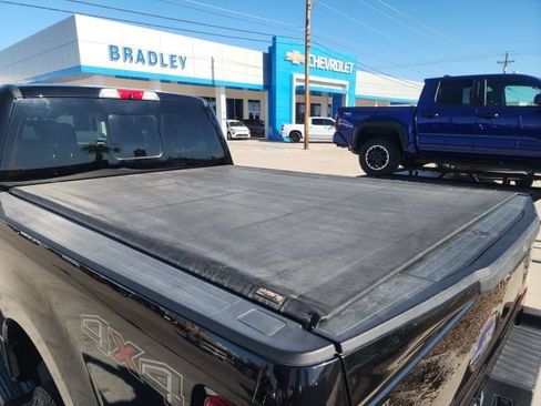 Used 2019 Ford F250 Lariat w/ Chrome Package AWD/4WD image 14