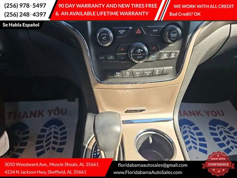 Used 2017 Jeep Grand Cherokee Laredo w/ Quick Order Package 2BE image 15
