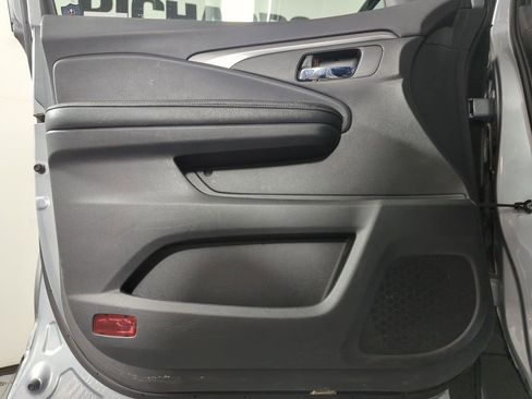 Used 2019 Honda Ridgeline Sport image 8