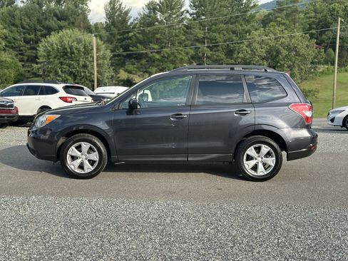 Used 2014 Subaru Forester 2.5i Premium w/ All-Weather Package AWD/4WD image 7
