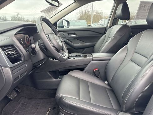 Used 2024 Nissan Rogue SL image 20