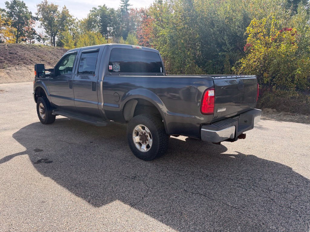 Used 2012 Ford F250 XLT w/ XLT Interior Pkg AWD/4WD image 3