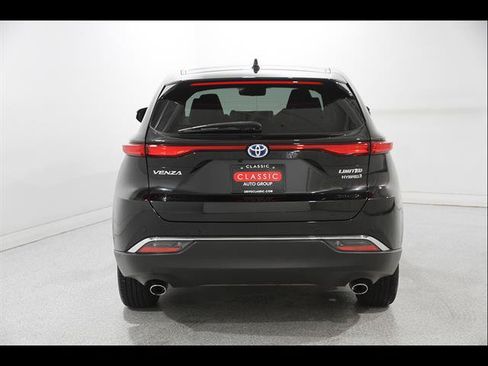 Used 2022 Toyota Venza Limited AWD/4WD image 21