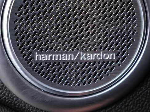 Used 2023 Alfa Romeo Stelvio Veloce image 6