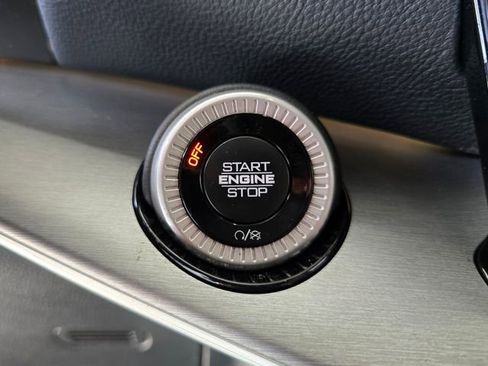 New 2026 Jeep Grand Wagoneer Limited image 15