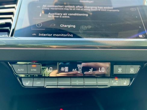 Used 2024 Audi Q4 e-tron Premium Plus w/ Premium Plus image 26