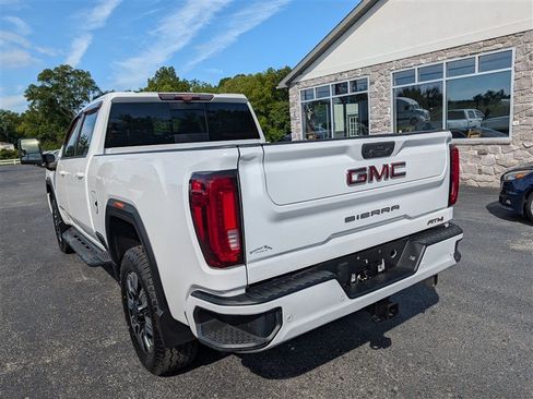 Used 2020 GMC Sierra 2500 AT4 w/ AT4 Premium Package AWD/4WD image 5