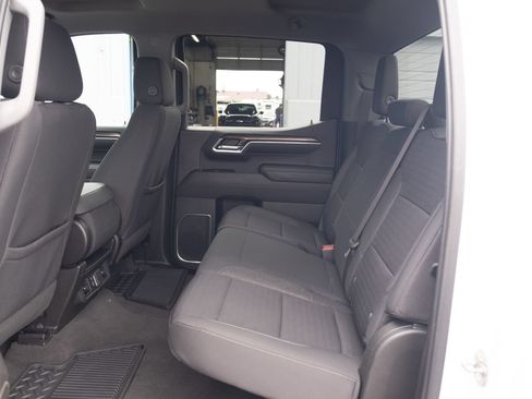Used 2023 Chevrolet Silverado 1500 LT w/ Work Truck Package AWD/4WD image 15