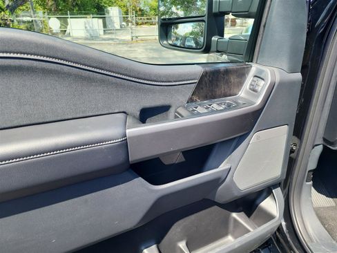 New 2025 Ford F350 Lariat w/ Lariat Ultimate Package image 10