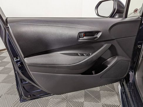 Certified 2025 Toyota Corolla LE image 24