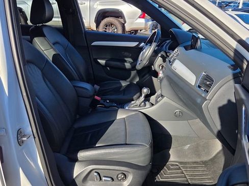 Used 2018 Audi Q3 2.0T Premium image 15