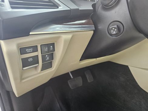 Used 2020 Acura MDX SH-AWD image 14