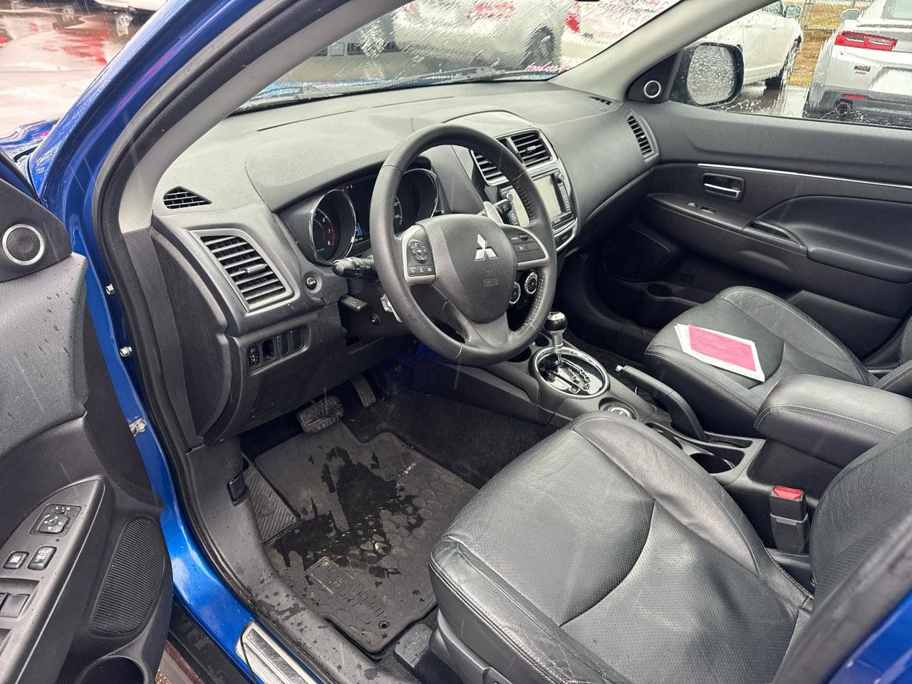 Used 2015 Mitsubishi Outlander Sport SE AWD/4WD image 9